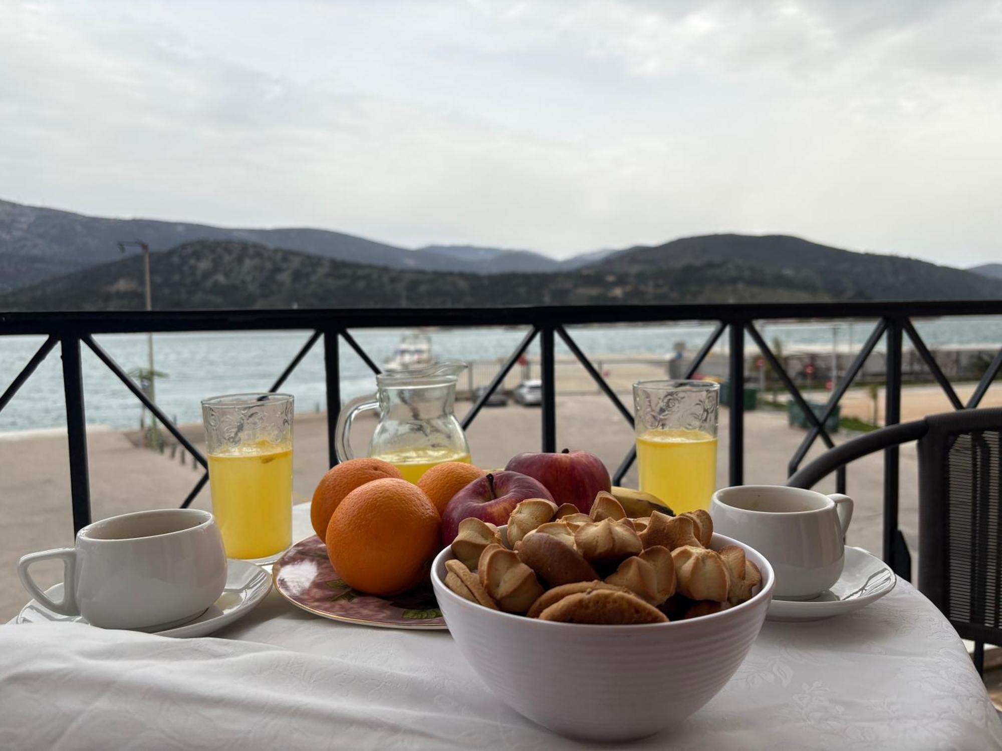 Rouchotas Studios By Viktor 1Rst Floor Argostoli (Kefalonia) Exterior foto